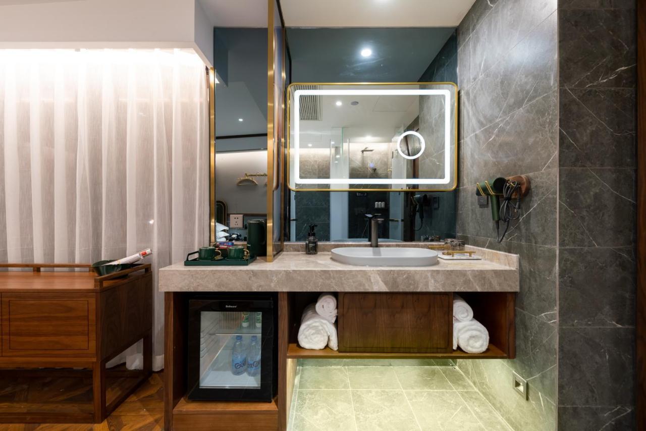 Nost Algia S Hotel Near Beijing Cbd - Cctv, China Zun, Skp And Sanlitun, Tian'Anmen Square, Forbidden City, Free Daily Necessities, Free Night Snack, Free Laundry, English Communication Well, Free Travel Advice , Free Gymnastic, Екстер'єр фото